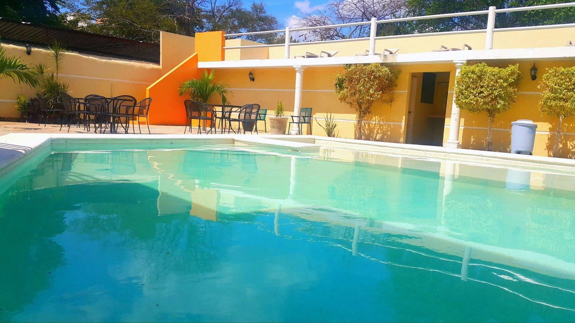 Hotel El Marques Merida Exterior photo